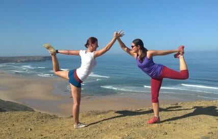 Yoga der Elemente Partnerübung auf dem Picota