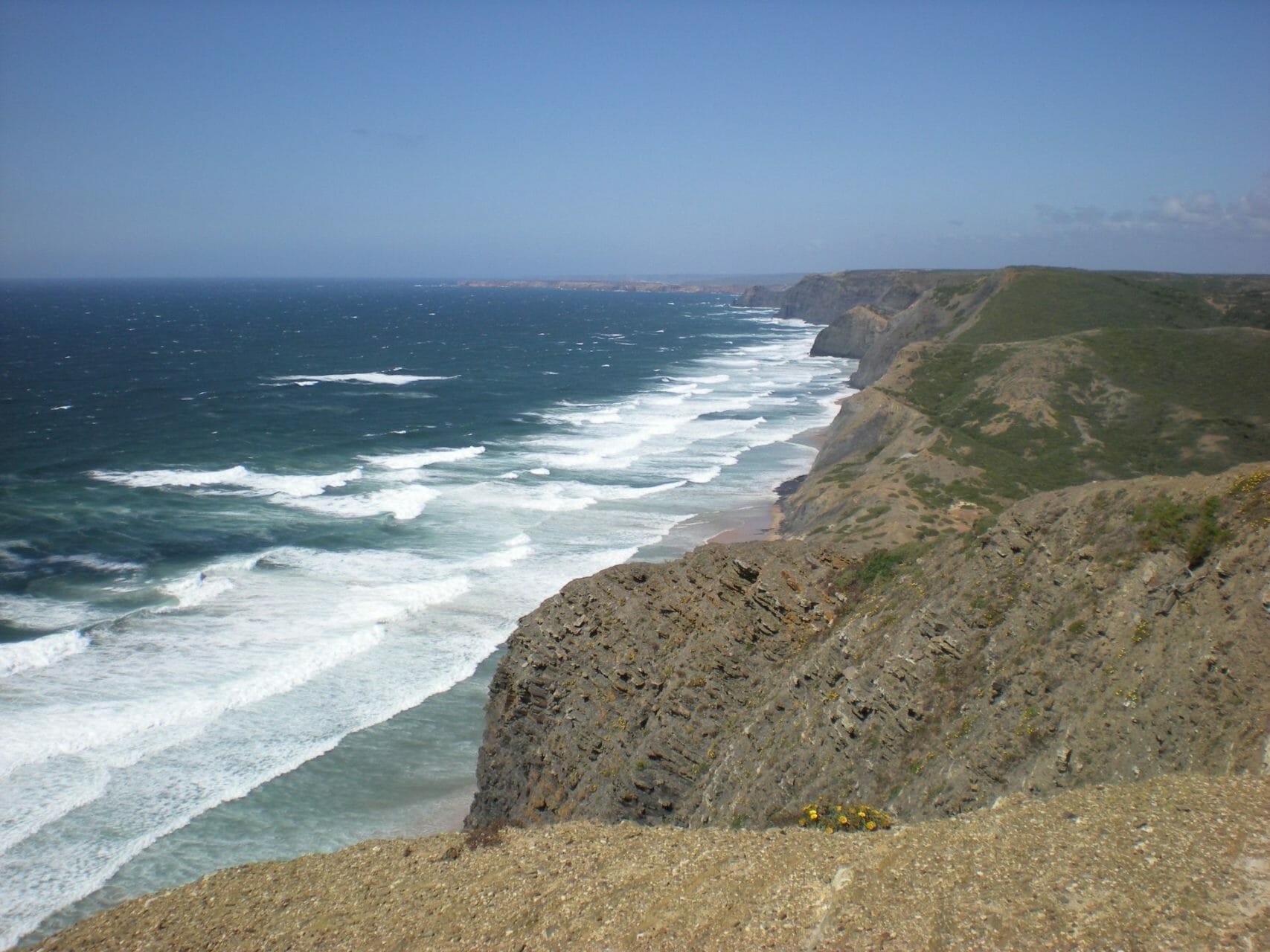 Wellen Cliffs Wellen - Yoganature