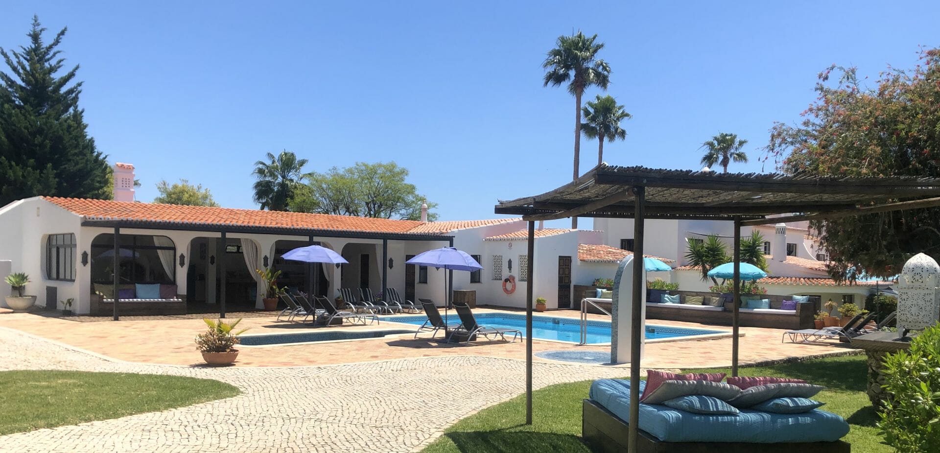 Retreat Resort Algarve Pool Feed your Soul Resort Pool and Lounge